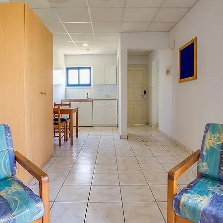 - Residents Only Lägenhetshotell 4*