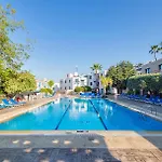 Green Bungalows Hotel Apartments Apart-hotel 4*