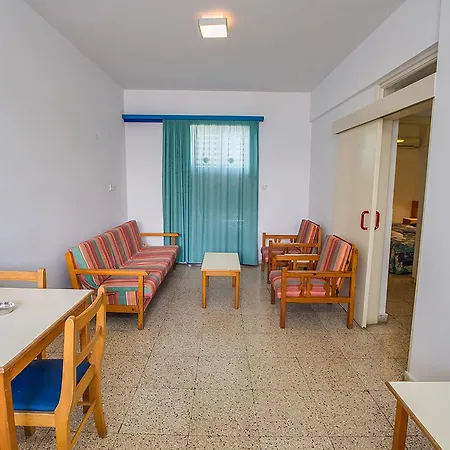 Green Bungalows Hotel Apartments 3* Ayia Napa