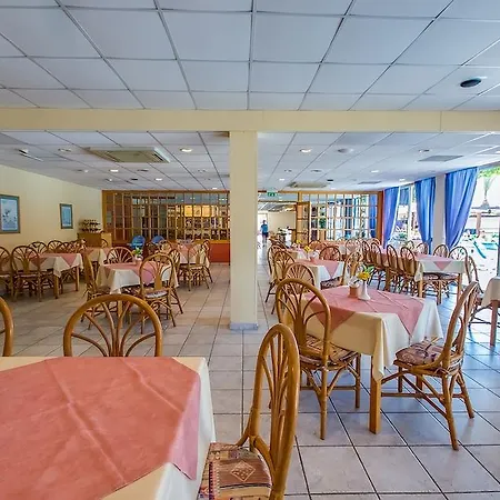 Aparthotel Green Bungalows Hotel Apartments 3*