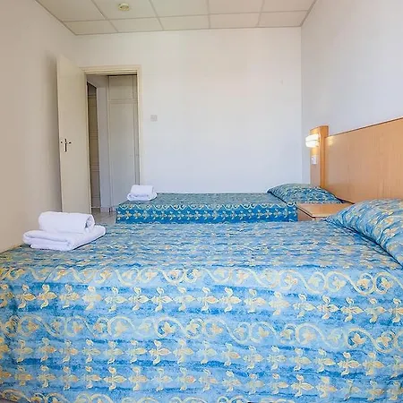 Green Bungalows Hotel Apartments 4* Αγία Νάπα