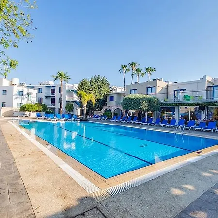 Green Bungalows Hotel Apartments Ξενοδοχείο με διαμερίσματα 4*