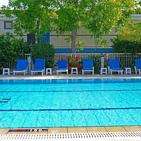 Green Bungalows Hotel Apartments Apart-hotel