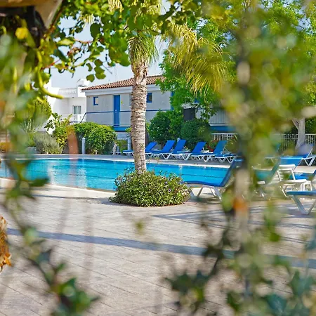 Apart-hotel Green Bungalows Hotel Apartments