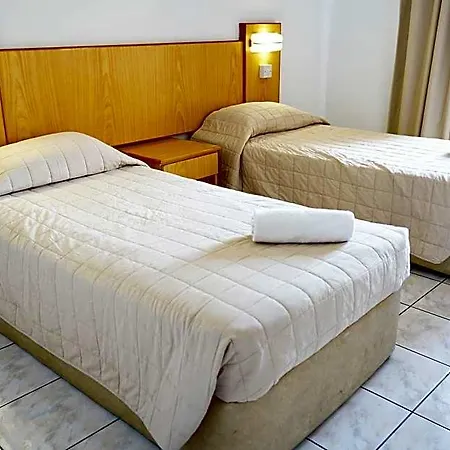 Green Bungalows Hotel Apartments