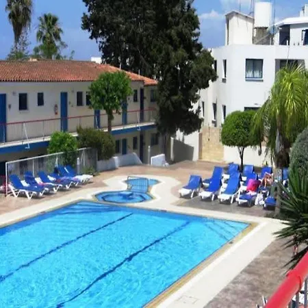 Aparthotel Green Bungalows Hotel Apartments 3*