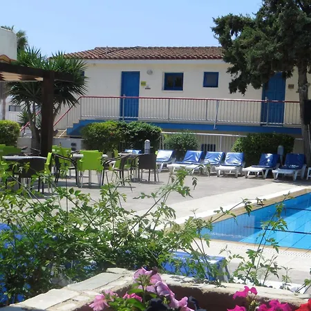 Green Bungalows Hotel Apartments Αγία Νάπα