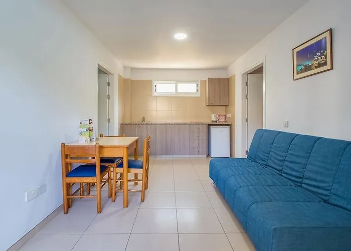 - Residents Only Apartahotel